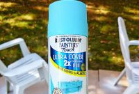 Give Your Plastic Lawn Chairs a Spray Paint Makeover