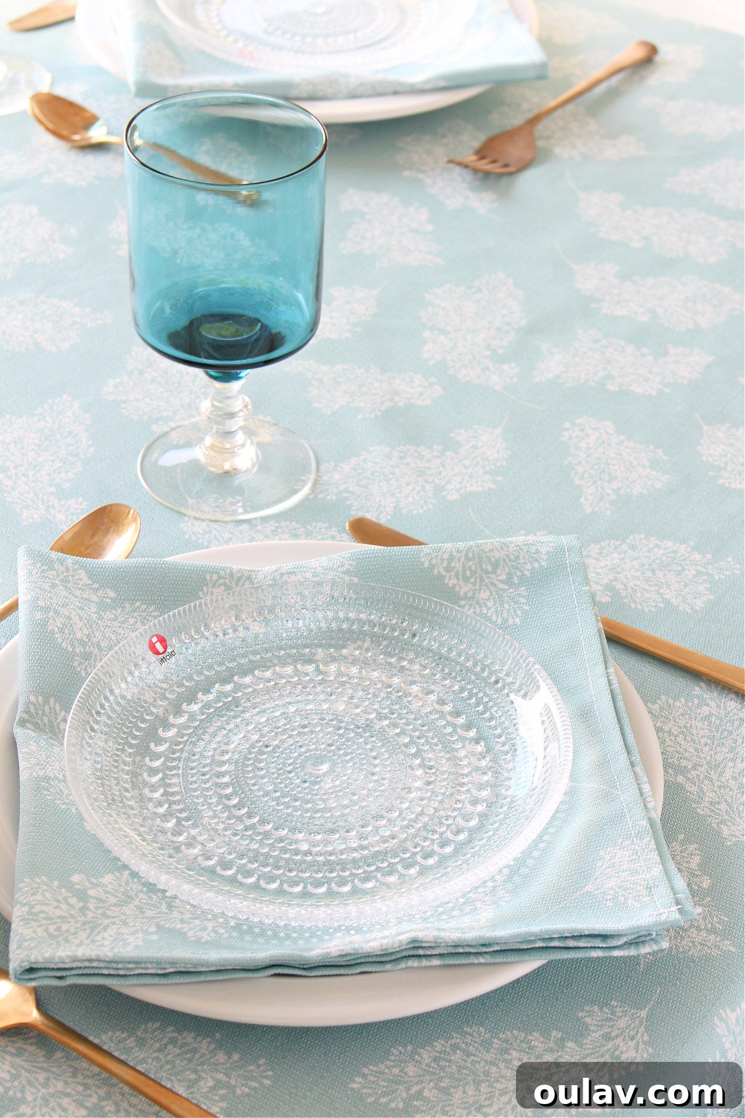 Loom and Table's Summer Dining Oasis 13 Iitala Kastehelmi plates paired with Loom & Table aqua tablecloth