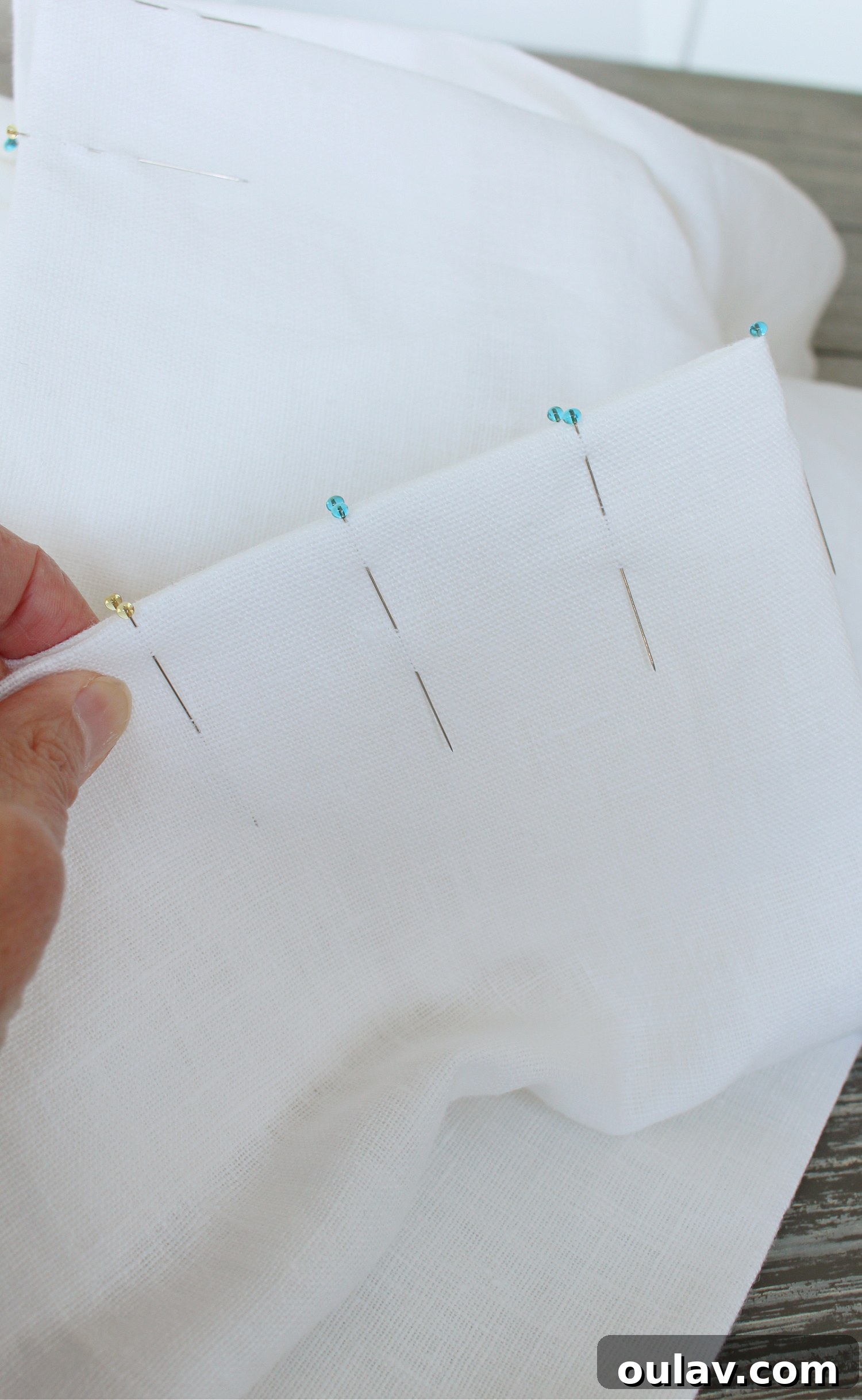 Crafting Elegant Euro Pleat Curtains 22 How to Hand Stitch Sew Euro Pleats