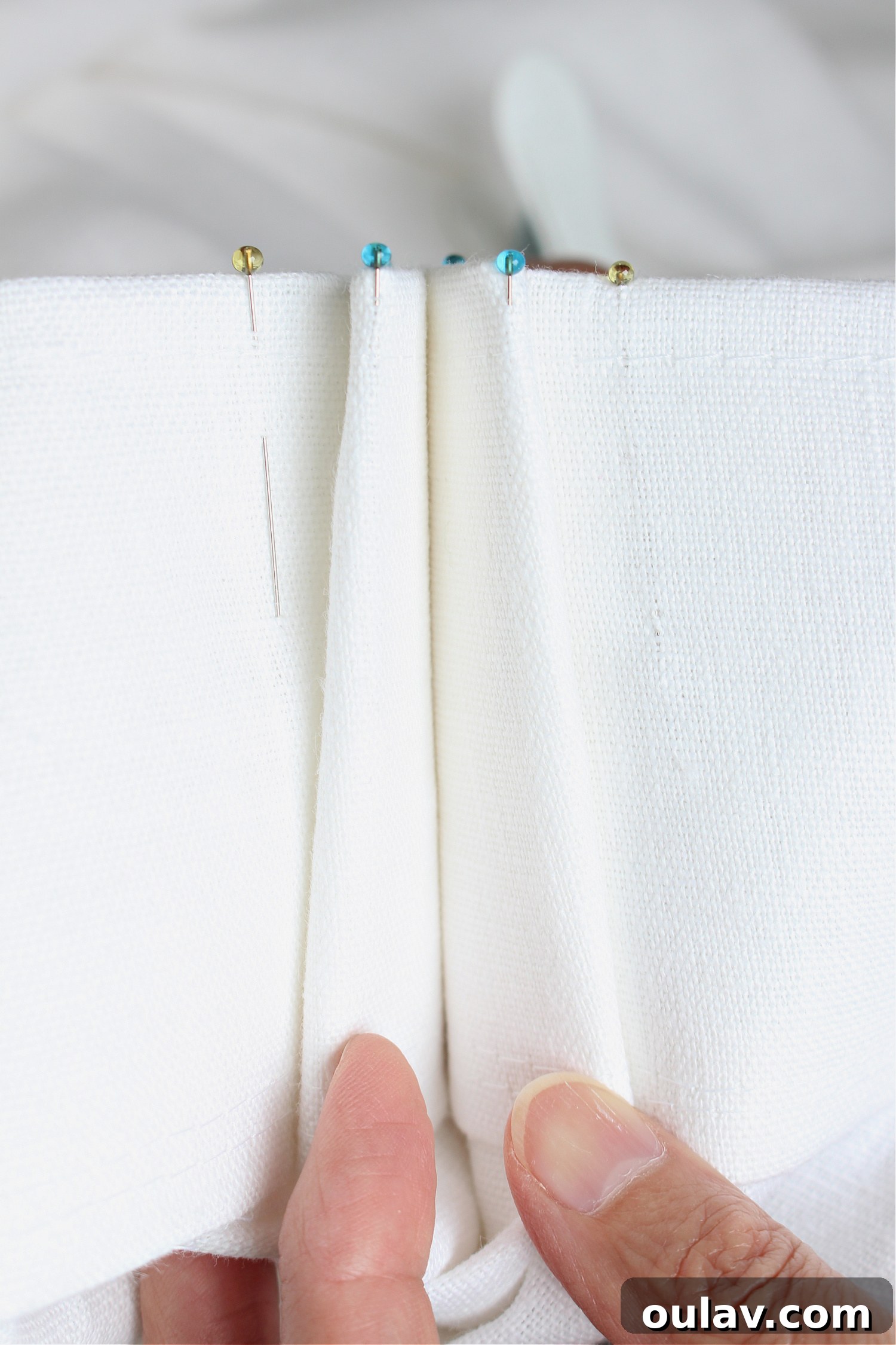 Crafting Elegant Euro Pleat Curtains 28 How to Hand Stitch Sew Euro Pleats