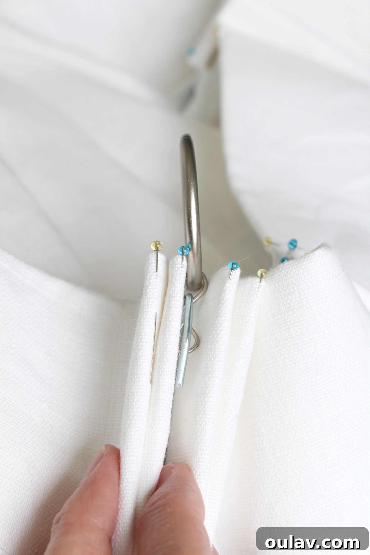 Crafting Elegant Euro Pleat Curtains 38 How to Hand Stitch Sew Euro Pleats