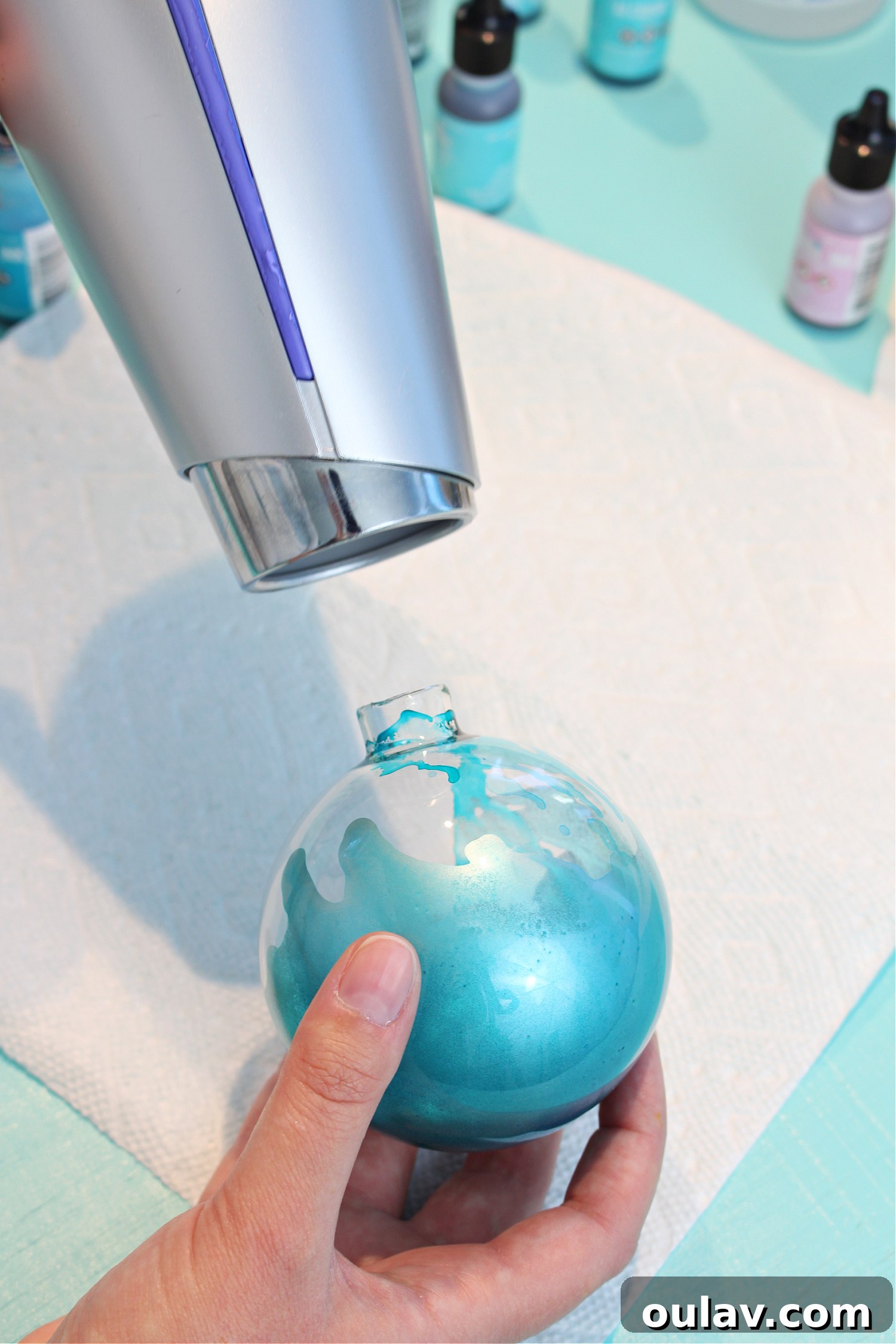 Craft Stunning Alcohol Ink Ornaments 16 Tips for Achieving Distinct Layers in Alcohol Ink Ornaments
