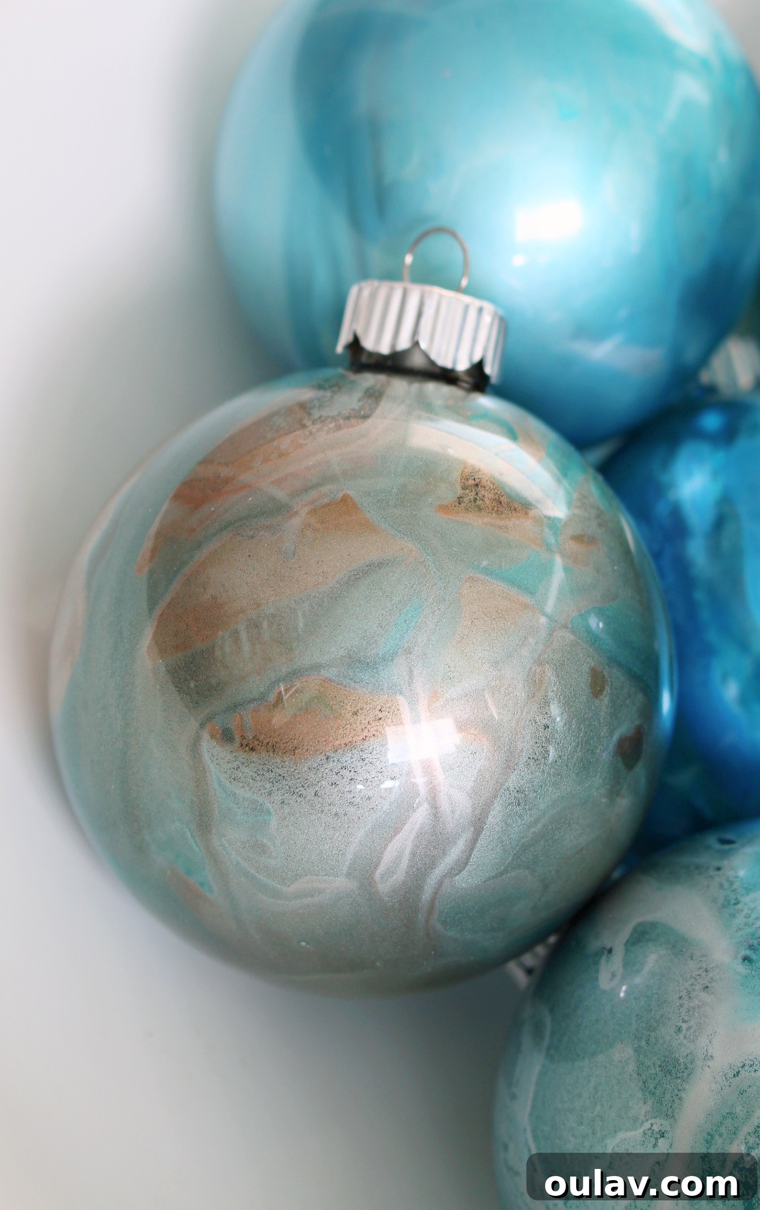 Craft Stunning Alcohol Ink Ornaments 31 Detailed View of Handcrafted Alcohol Ink Ornaments