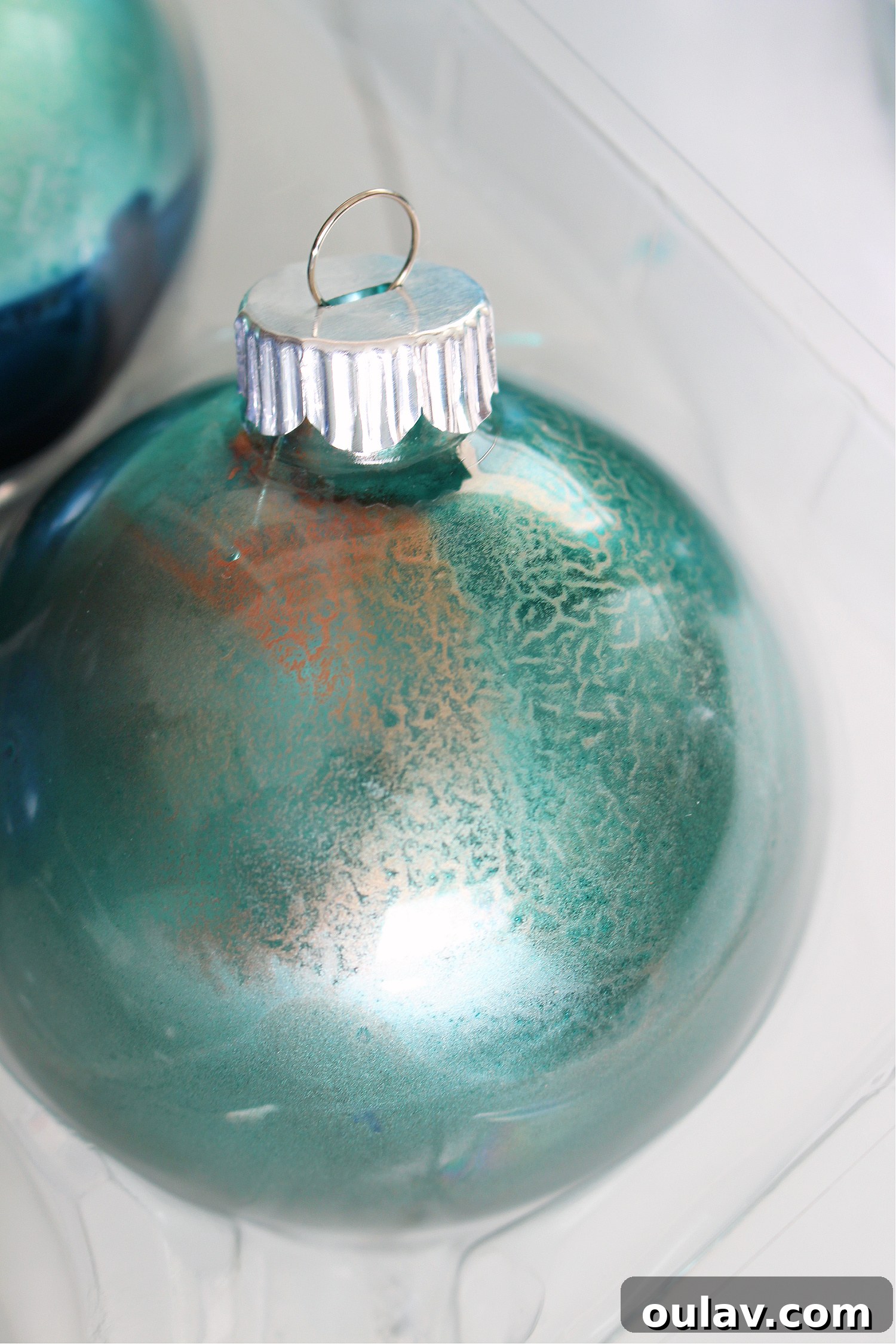 Craft Stunning Alcohol Ink Ornaments 32 Unique Swirls and Blends in DIY Alcohol Ink Ornaments