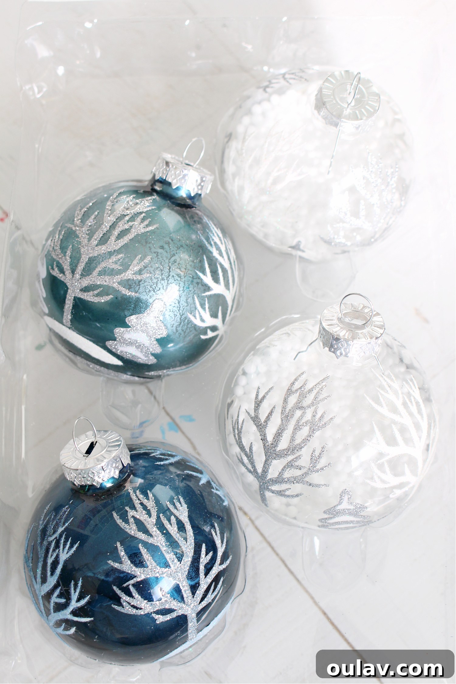 Craft Stunning Alcohol Ink Ornaments 46 Lesson Learned: Plain Clear Ornaments are Best for Inside Alcohol Ink