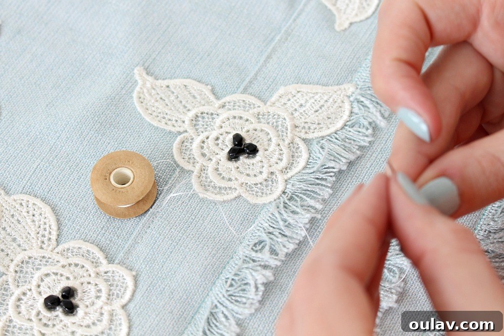 Crafting a Sparkling Lace Tea Cozy 5 Detailed Instructions for DIY Beading on Fabric
