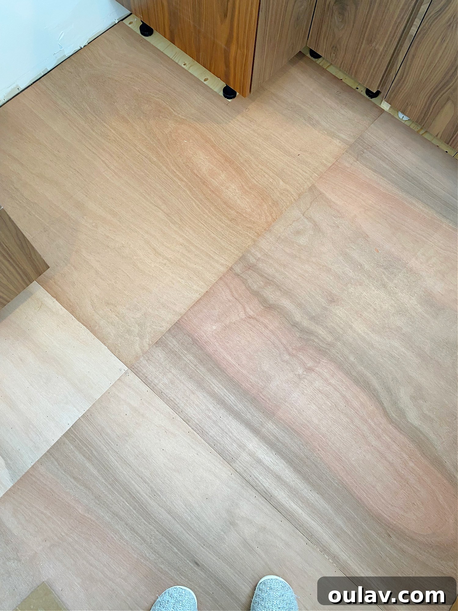 Mastering Plywood Underlayment for Flawless Vinyl Floors 19 Marking and Countersinking Nails in Plywood Underlayment Installation