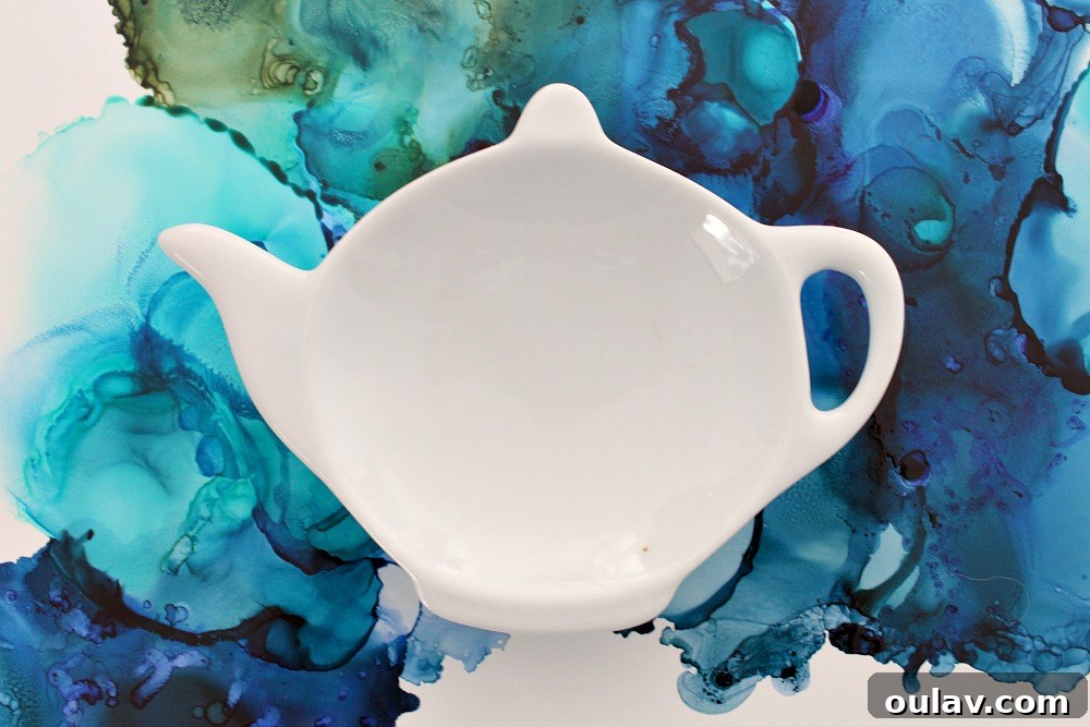 Creating Vibrant Ceramics with Alcohol Ink 9 Using alcohol inks on china for unique home decor