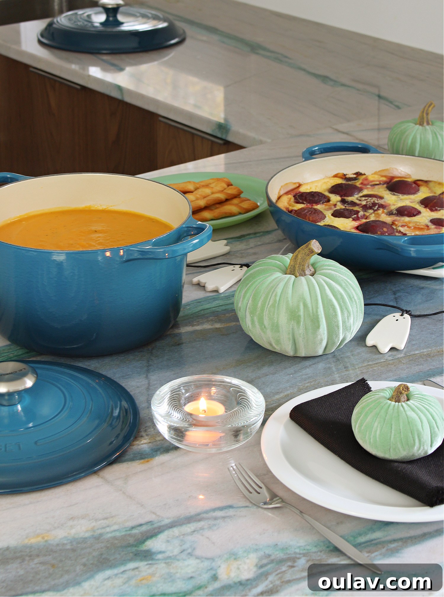 Modern Halloween Decorating in the Kitchen Black White