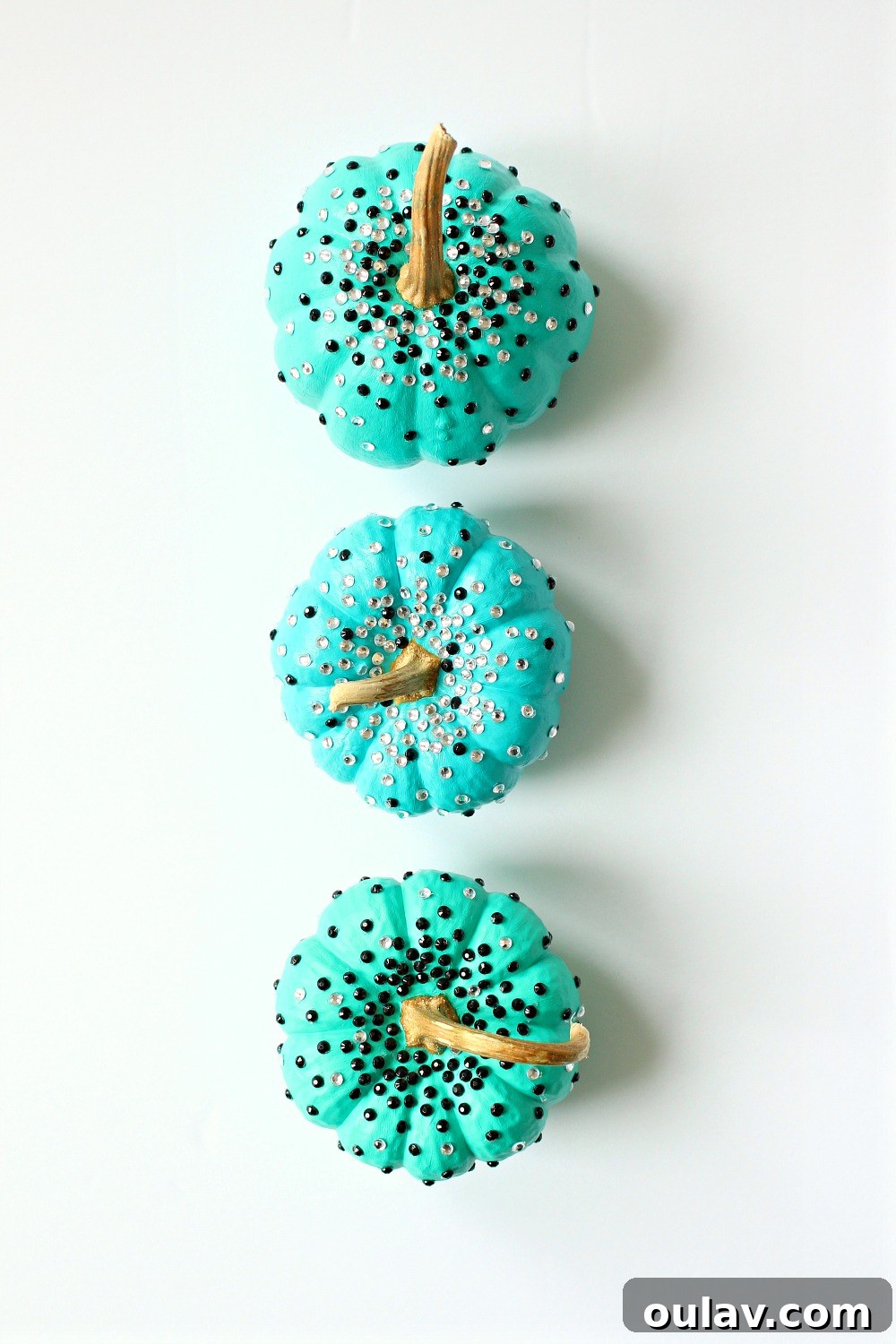 Effortless No-Carve Pumpkin Transformations 12 Rhinestone pumpkin decorating ideas for fall and Halloween