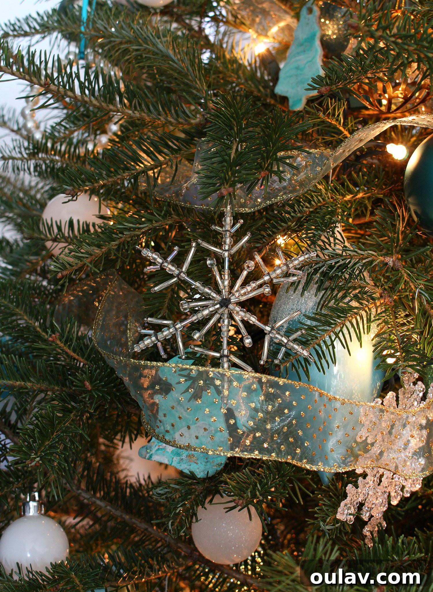 DIY Wintry Tree Ornaments