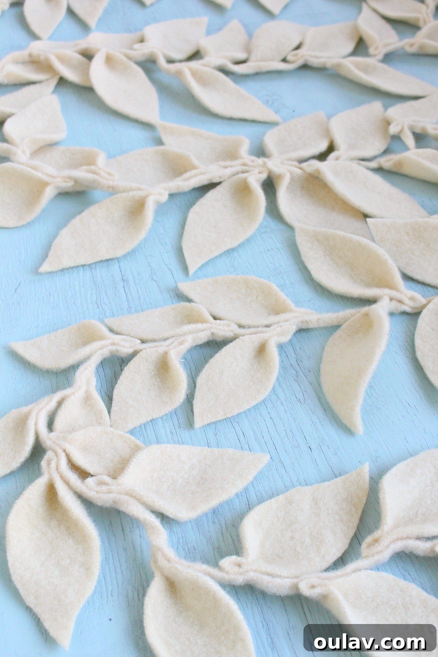White Felt Leaf Garland DIY