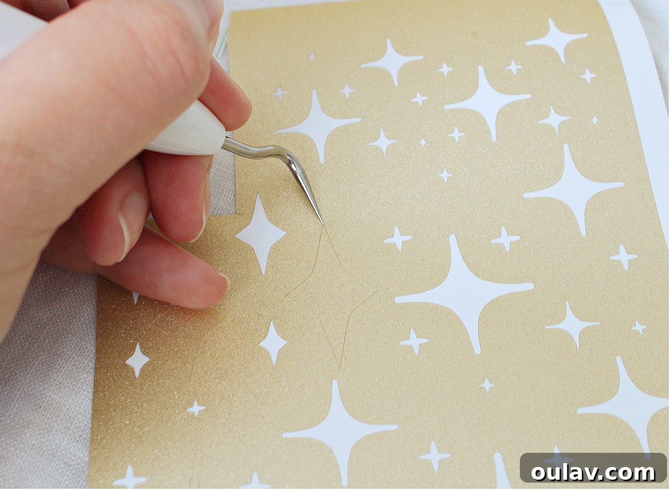 Gold Shimmer Cricut Star Ornament closeup