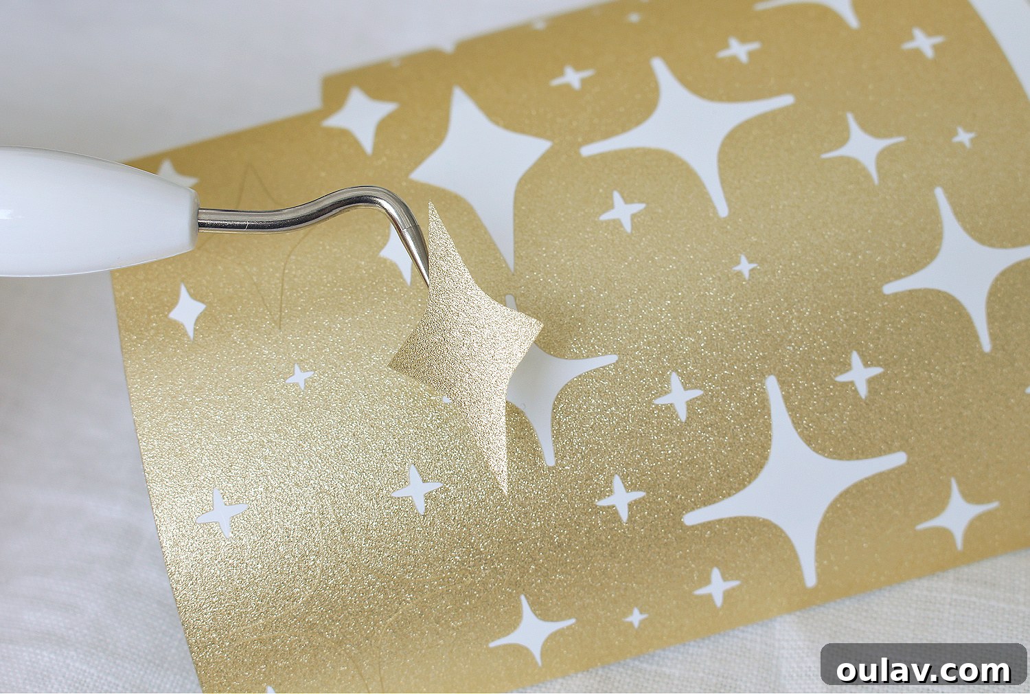 Cricut Starry Night Ornament Project 12 Cricut Christmas Ornament with applied stars