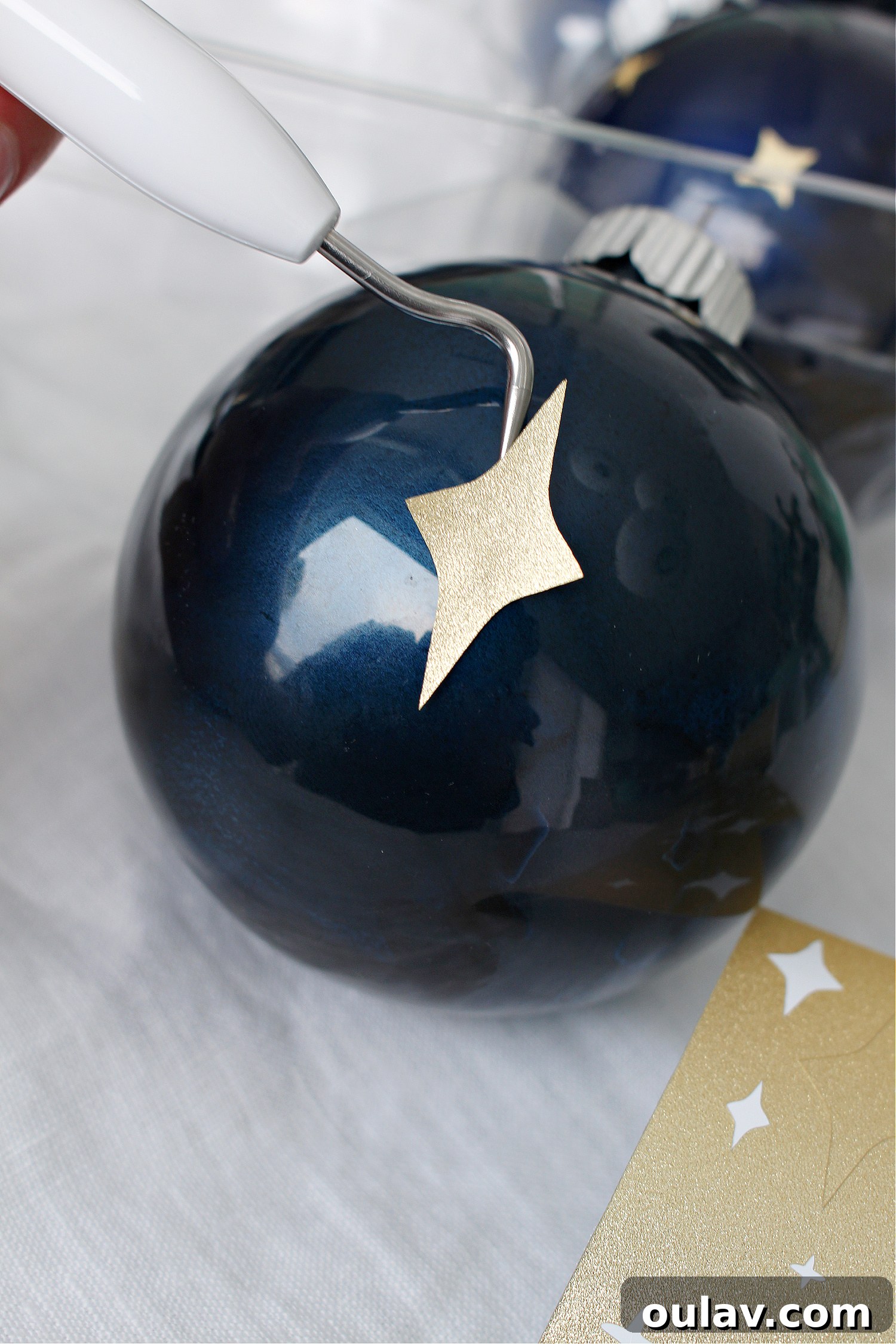 Cricut Starry Night Ornament Project 13 Retro Inspired DIY Christmas Tree Ornament design