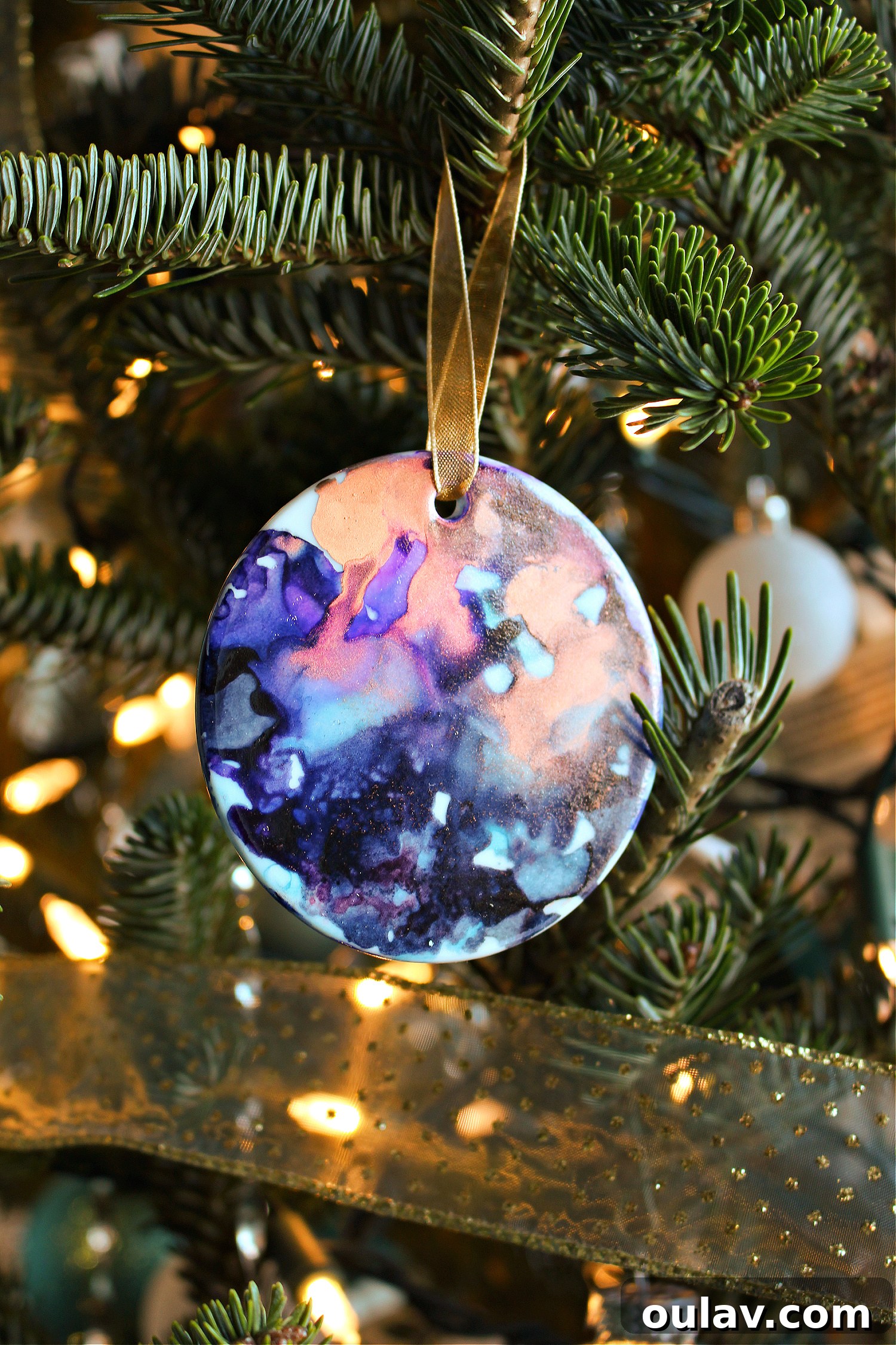 Mini Abstract Christmas Ornament