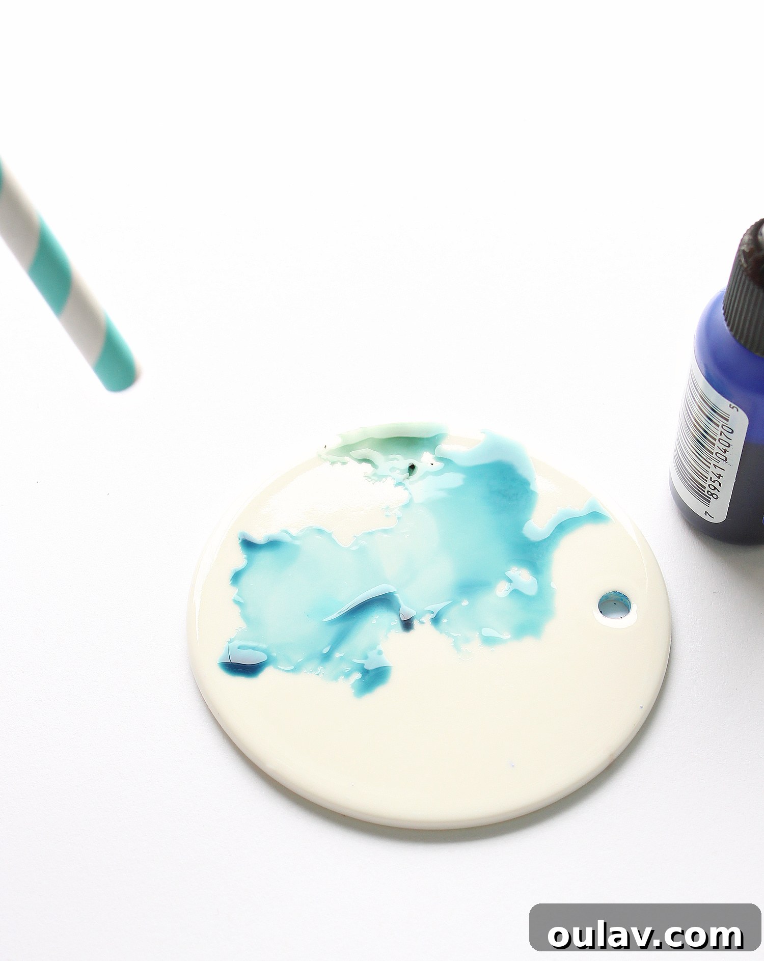 Using Alcohol Inks on Glazed Ceramic Ornament Blanks