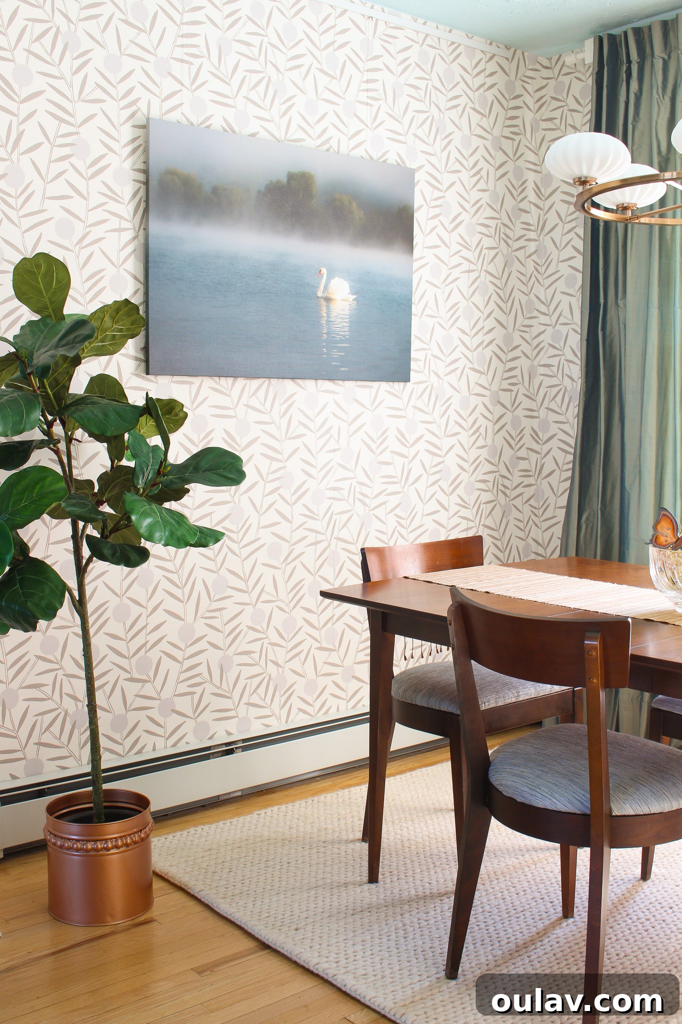 Photowall: Elevating Spaces with Grand Wall Art 5 Swan in Lake Canvas Print from Photowall - detailing the art's serene quality