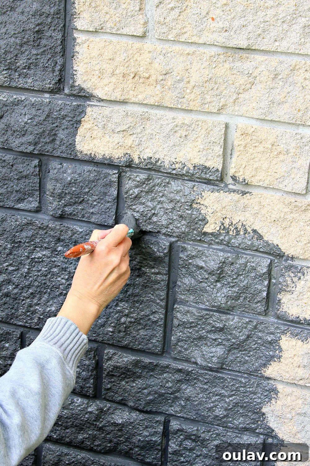 Charcoal Grey Stone Exteriors: A Safe Approach to Painting Your Chimney 14 Charcoal Grey Painted Stone Exterior