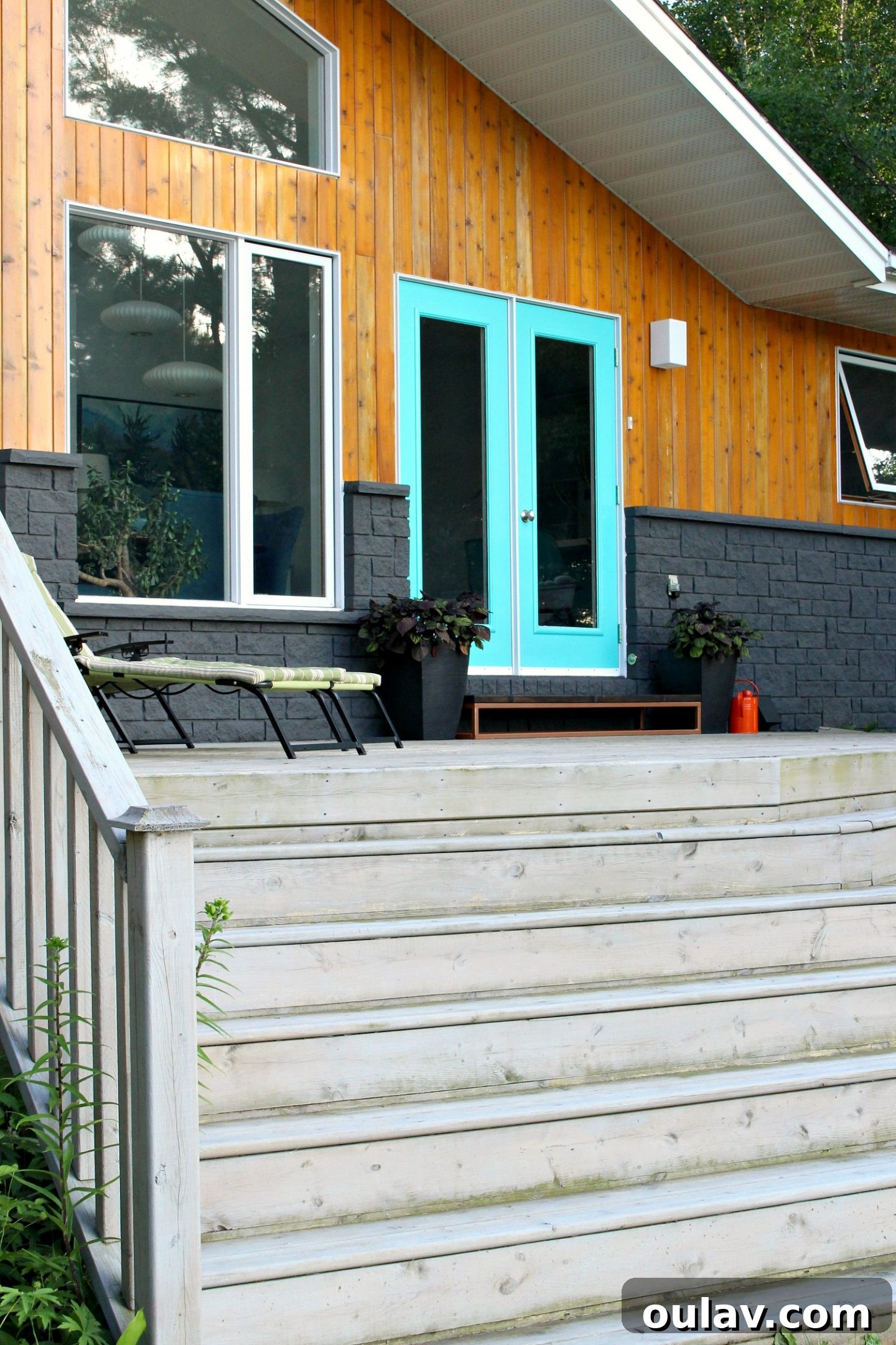 Charcoal Grey Stone Exteriors: A Safe Approach to Painting Your Chimney 20 Charcoal Grey Painted Stone Exterior with Cedar Wood Siding