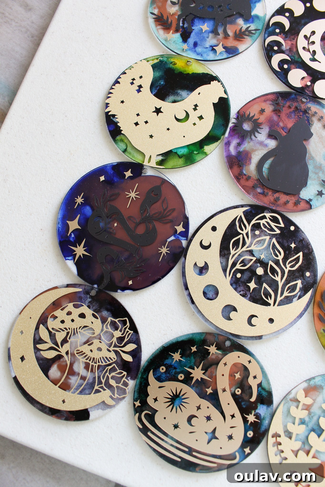 Mystical Halloween Decor DIY Idea