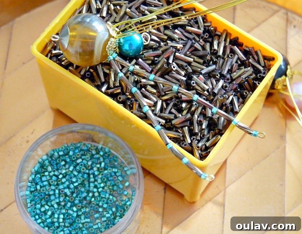 Beaded Spider Artistry: Tutorials & Treasures 15 Beaded Spider Pattern Free