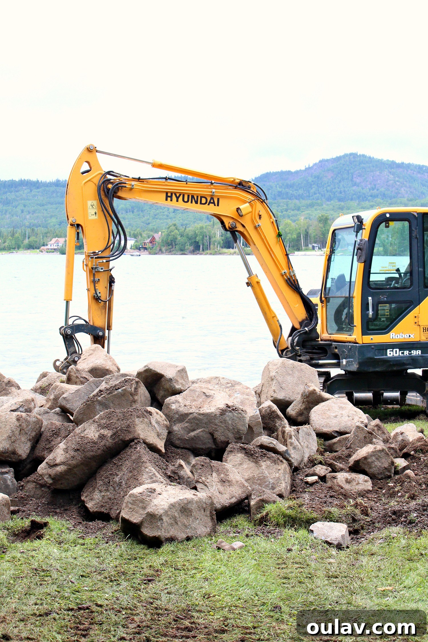 Stone Shore Erosion Structure: How to Save a Lakefront Lawn from Shore Erosion