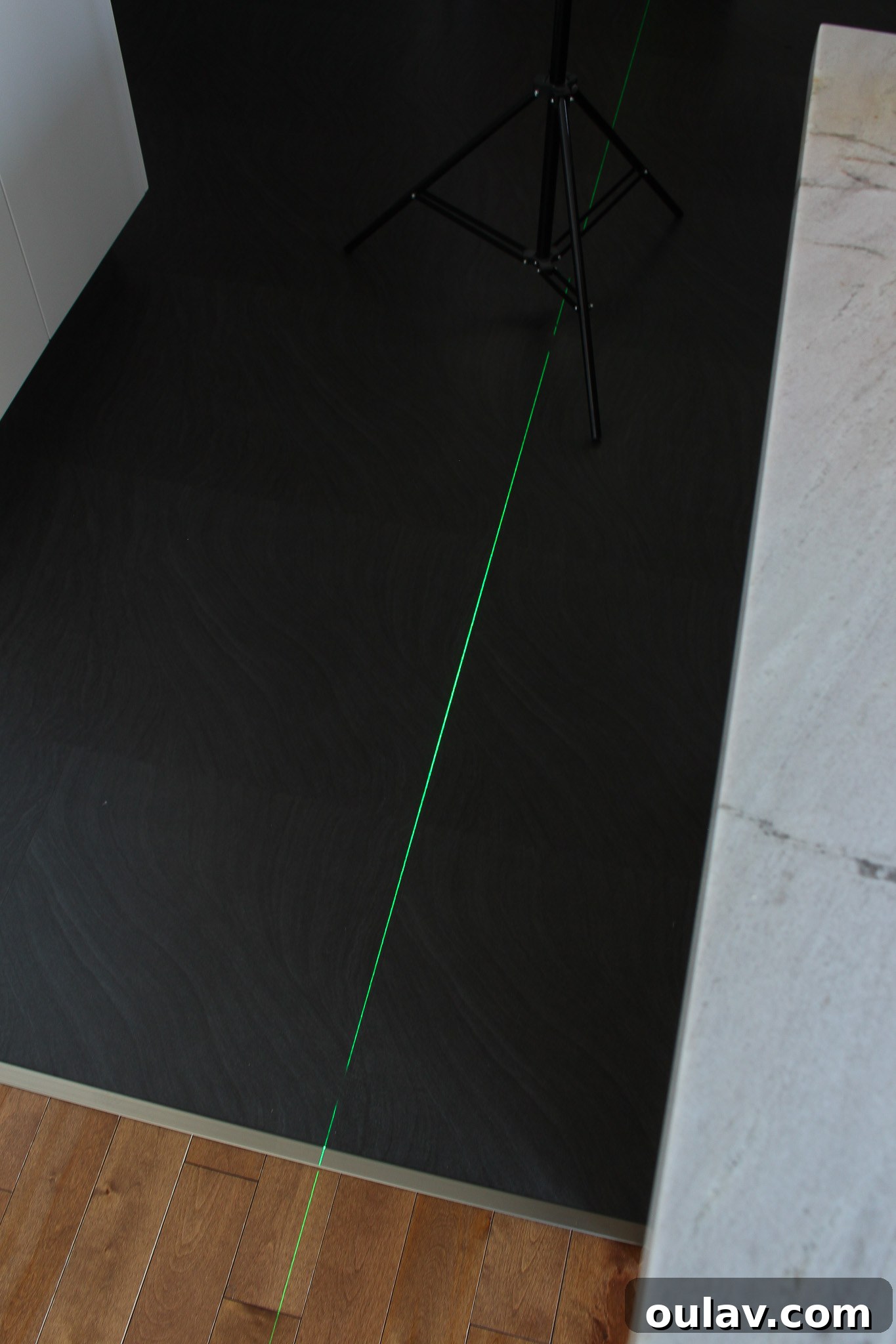 DOVOH 4D Laser Level Precision and Power Unveiled 6 Laser Level for Installation Floors - Achieving perfect alignment