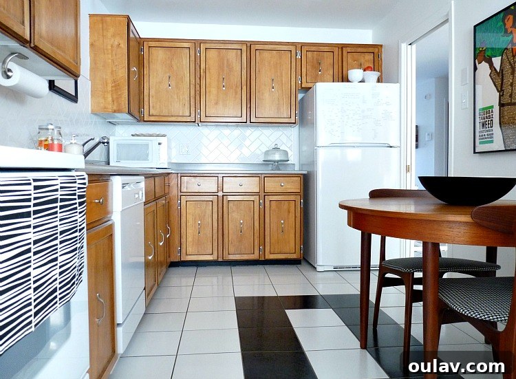 DOVOH 4D Laser Level Precision and Power Unveiled 9 Wood Kitchen with White Backsplash - A reminder of past DIY challenges