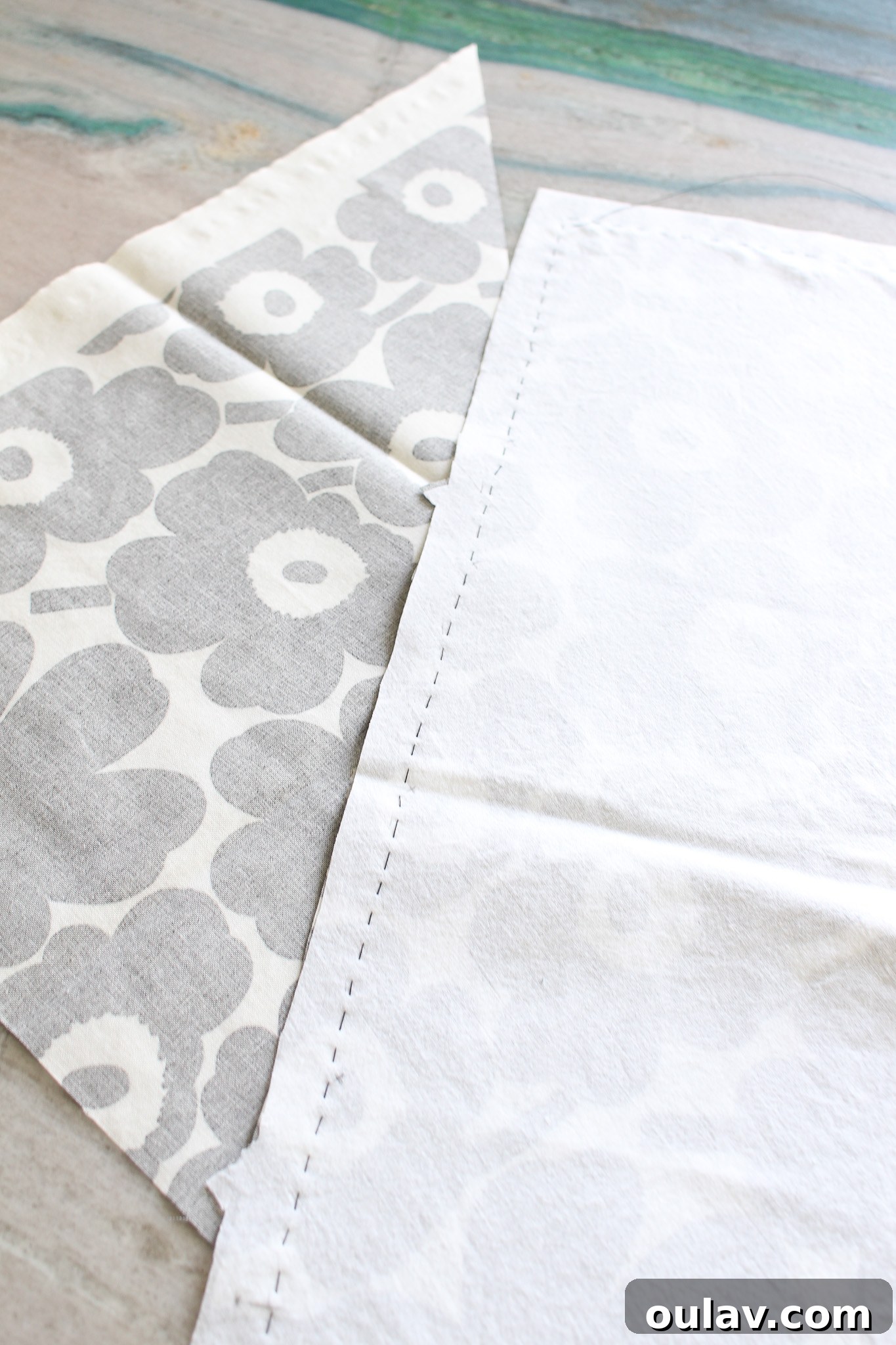 How to Sew a DIY Dress with Underlining - Basting Process