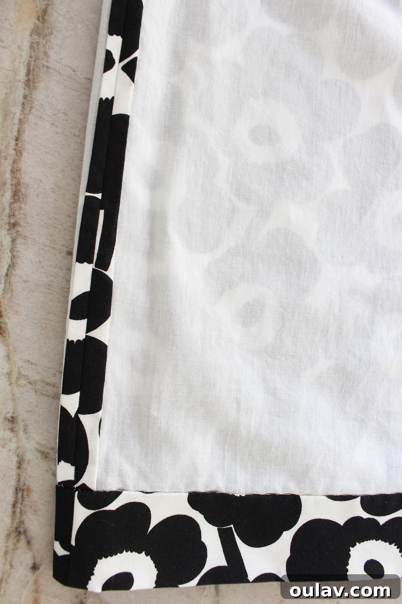 Benefits of Adding Underlining to a Garment - Seam Finishing