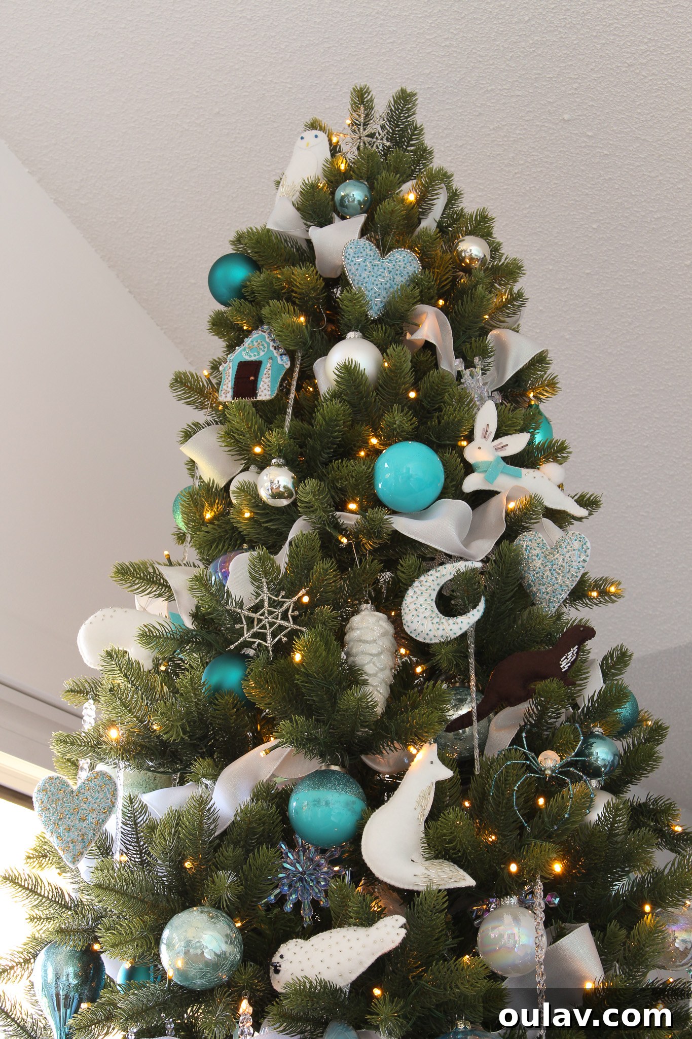 Choosing Realism Our King of Christmas Artificial Tree Review 12 The Royal Fir Slim Artificial Christmas Tree: A True-to-Life Appearance for a Magical Holiday