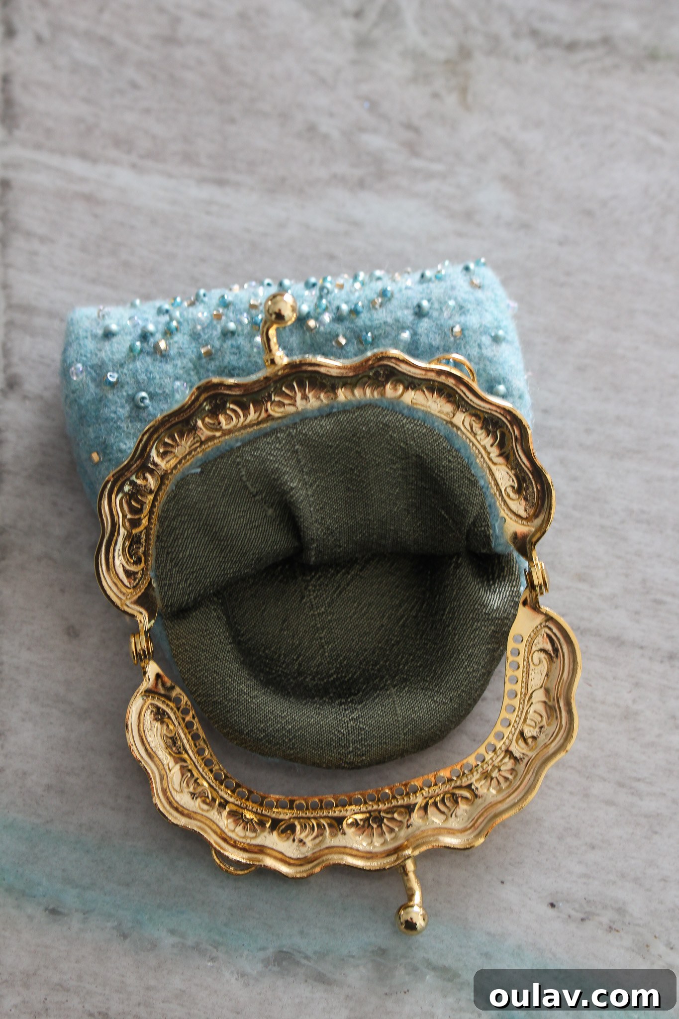DIY Coin Purse with Kiss Lock Clasp - Attaching the Frame