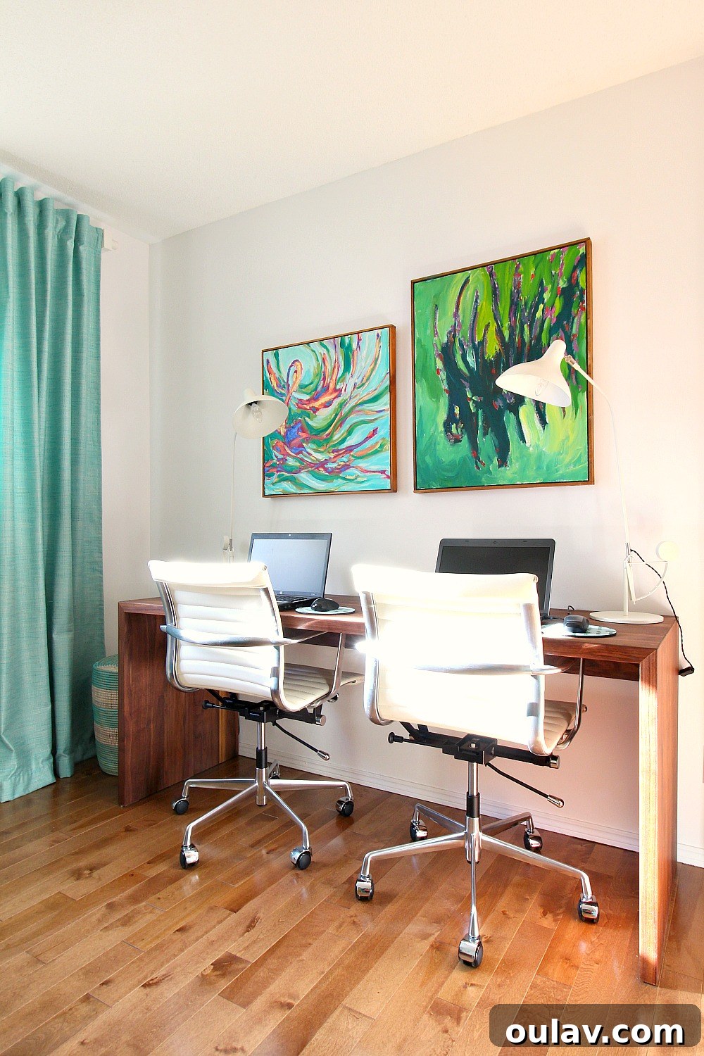 Build Your Perfect Workspace 3 DIY Butcherblock Desk Idea: Solid Wood Elegance for Your Workspace