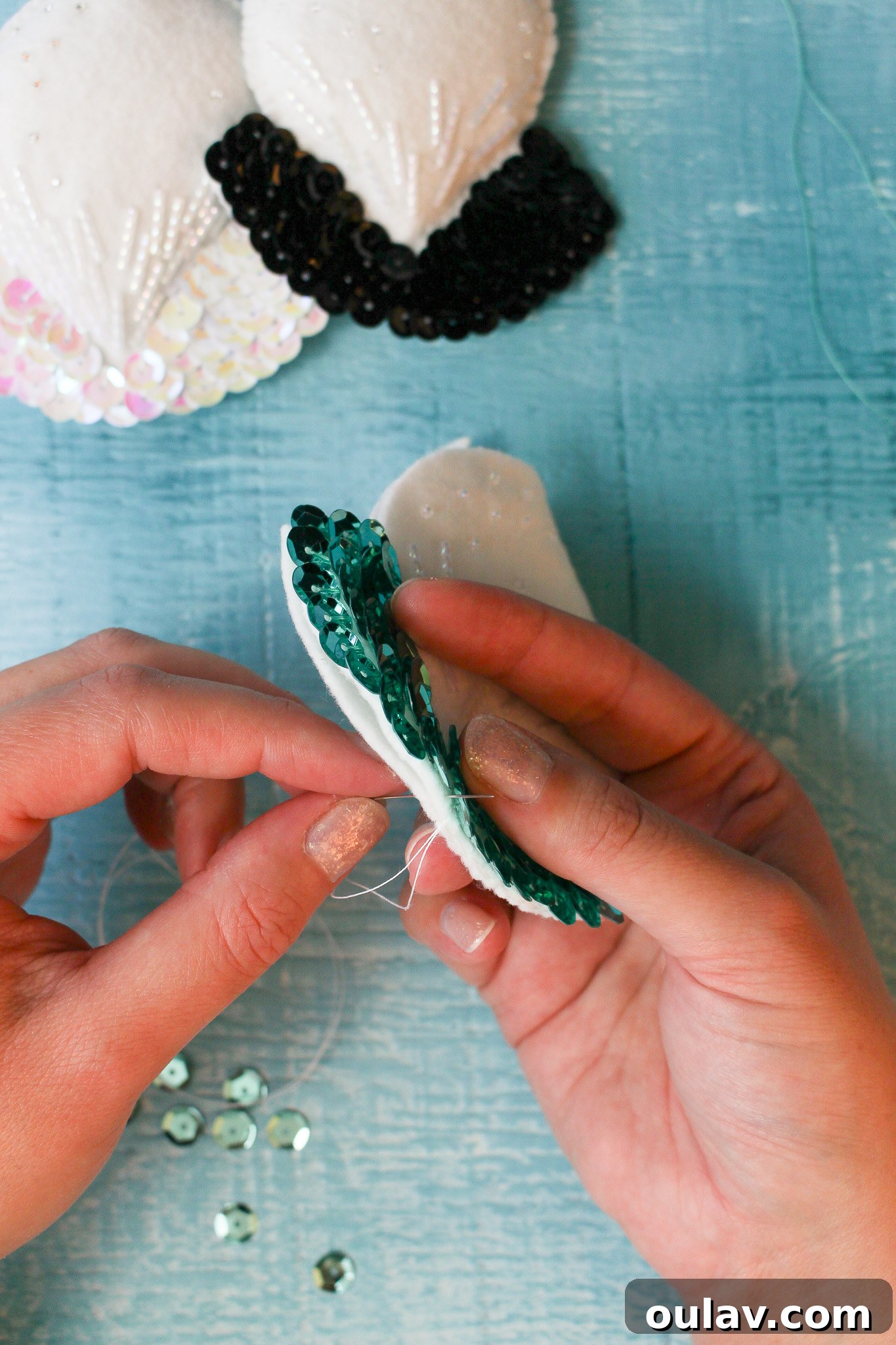 How to Sew Felt Christmas Ornaments - Blanket stitch progression