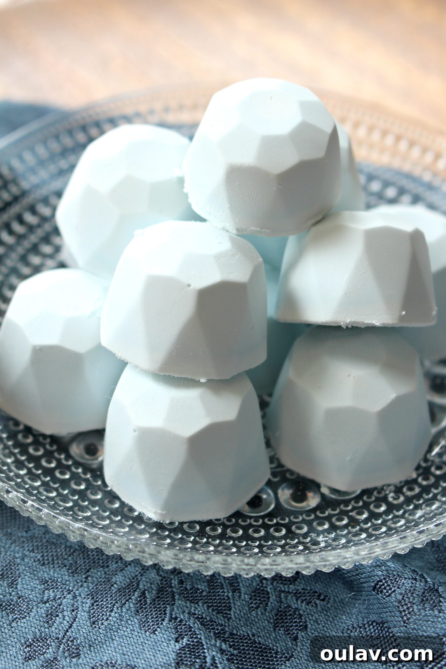 Homemade Sinus Relief Shower Steamers 8 How to Make DIY Shower Melts for Cold and Allergy Relief