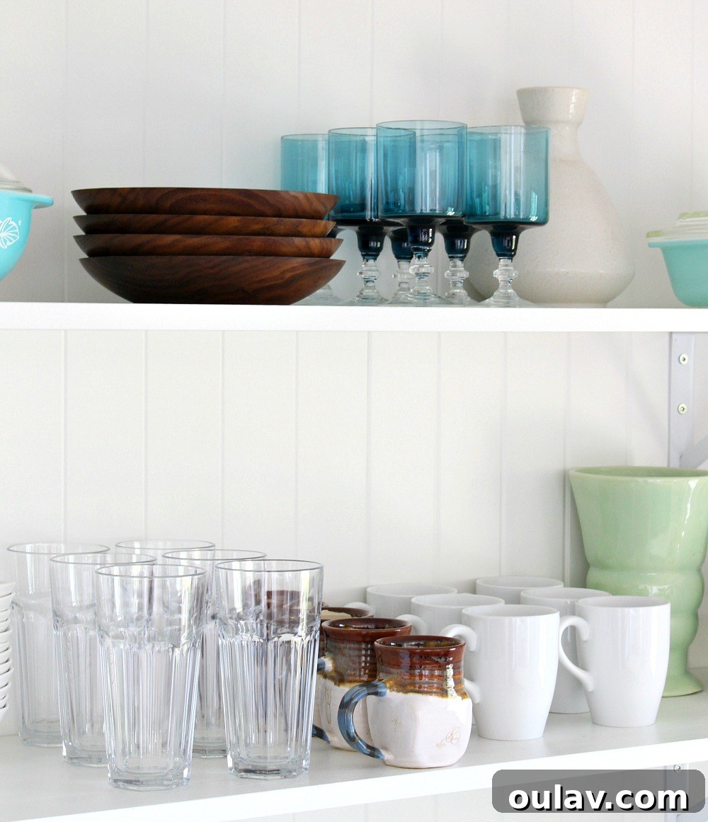 Shelf Styling Secrets for Your Dream Kitchen 3 img 295 2
