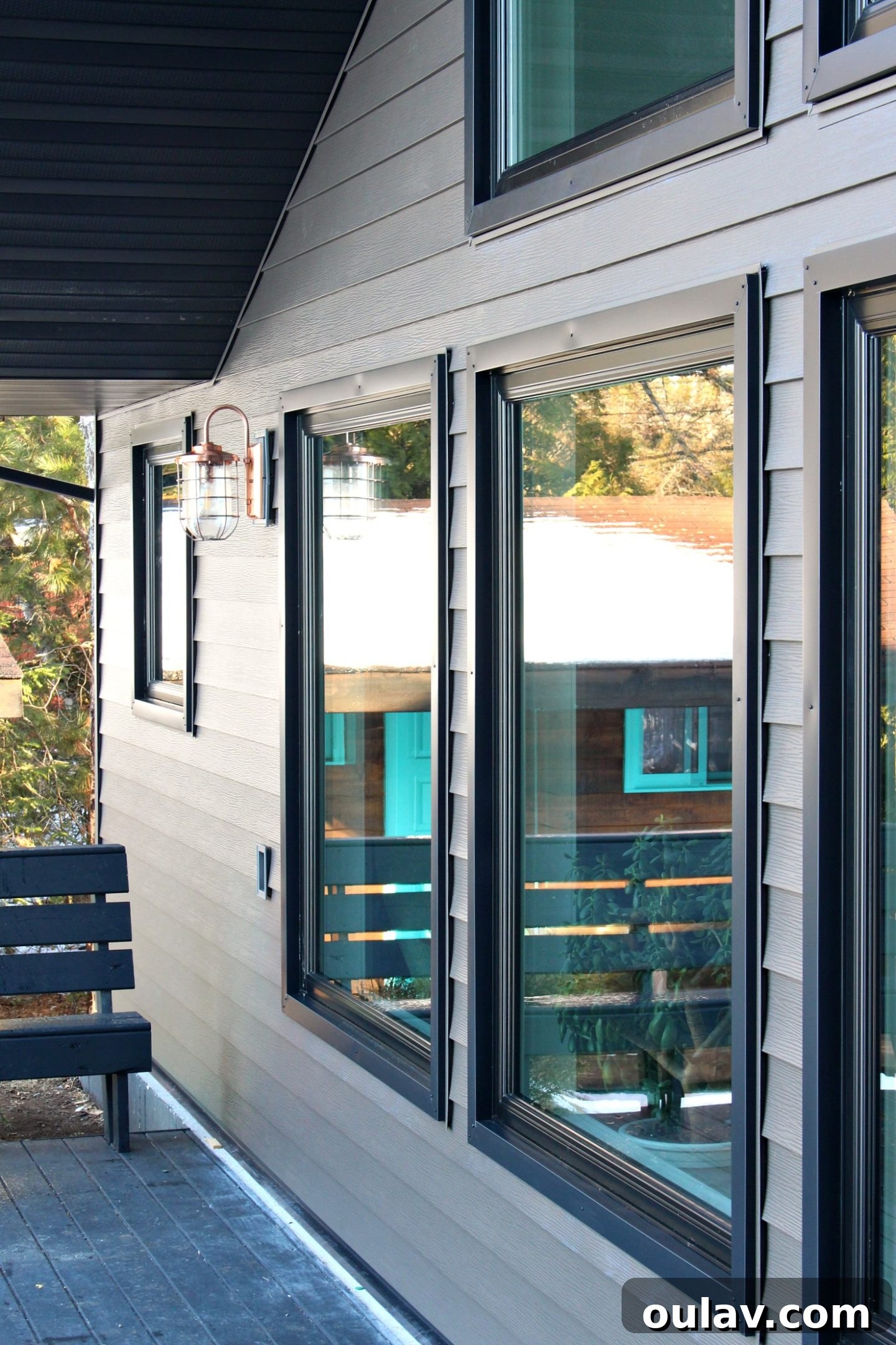 Bigger Window Installation: Your Complete Guide 33 Modern Home Exterior: New Windows with Chunky Metal Capping