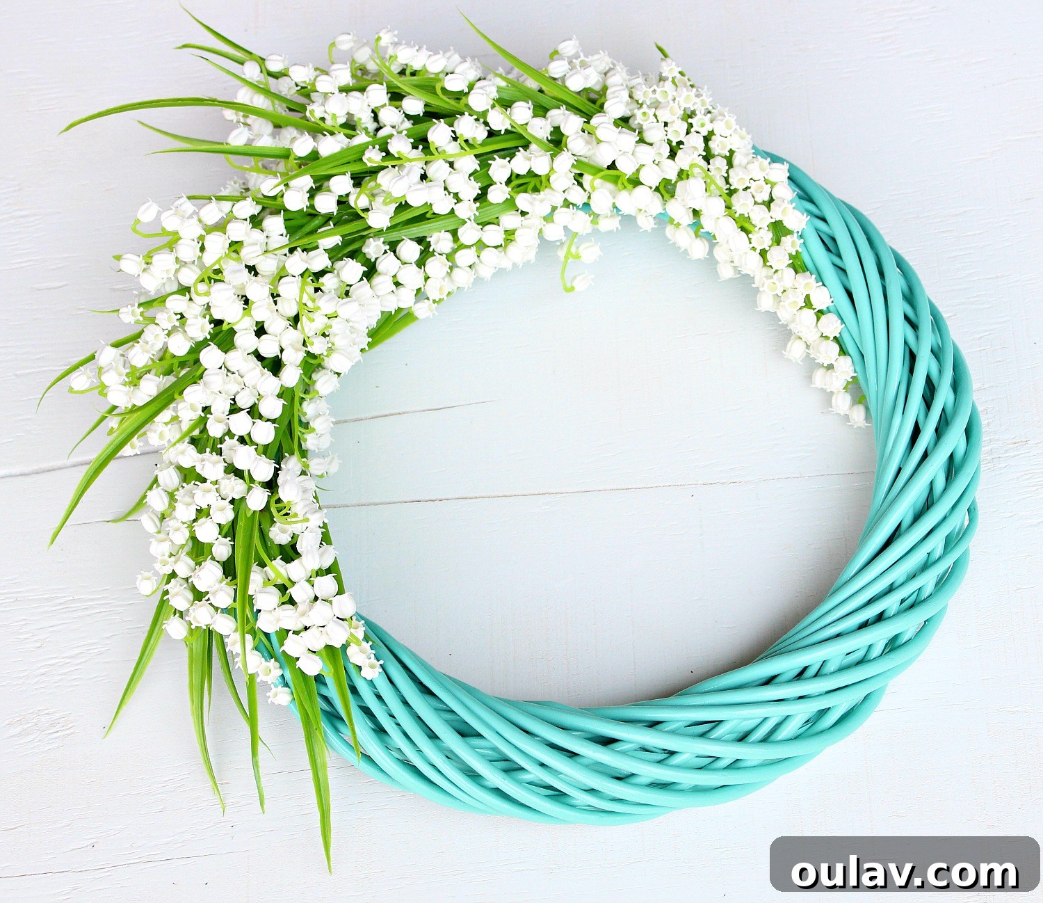 Effortless Turquoise Lily Faux Wreath 7 Detailed shot of DIY wreath making supplies on a truck tailgate