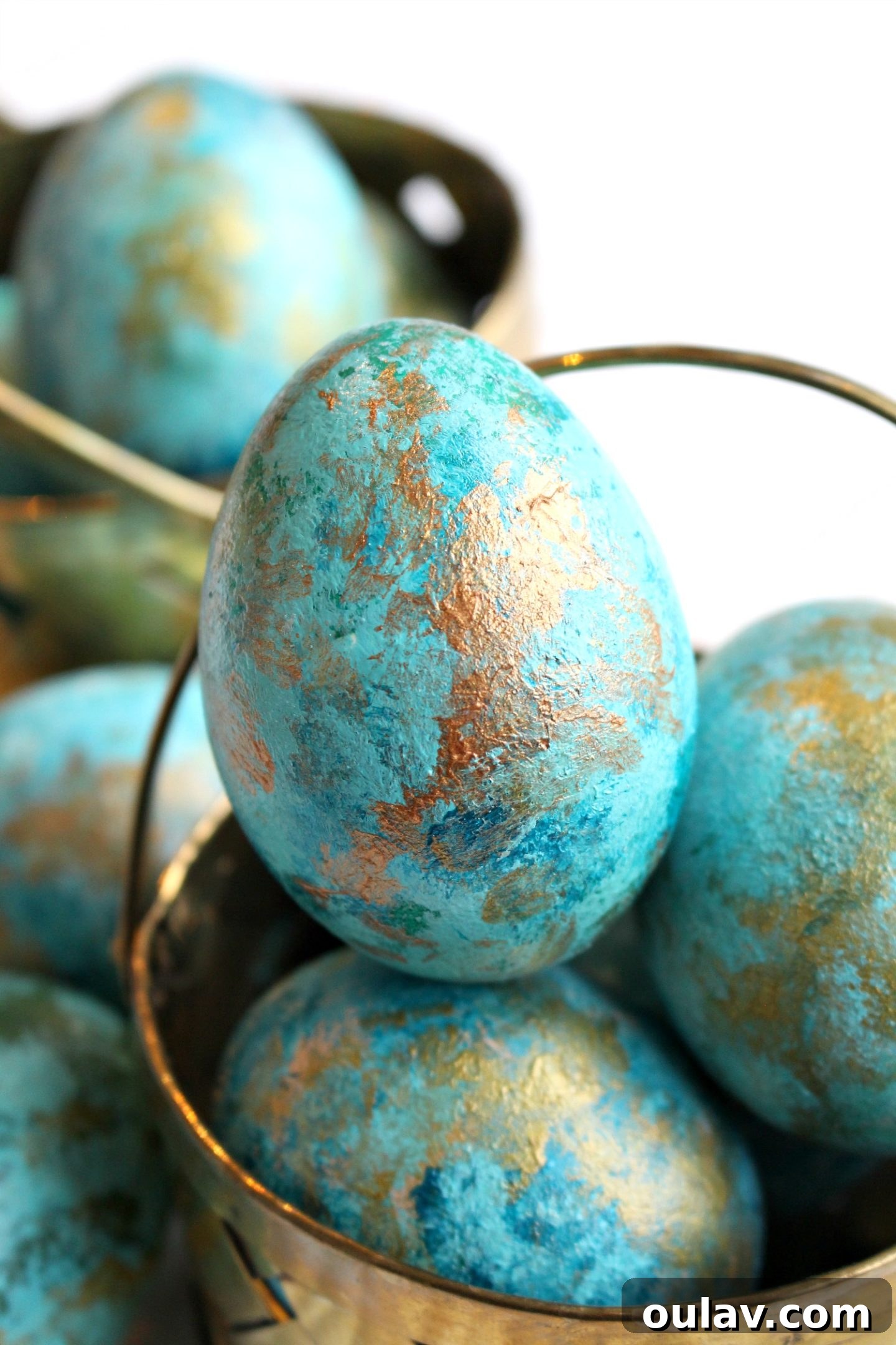 Abstract Artistry on Easter Eggs 22 Abstract Painted Easter Eggs for Elegant Decor