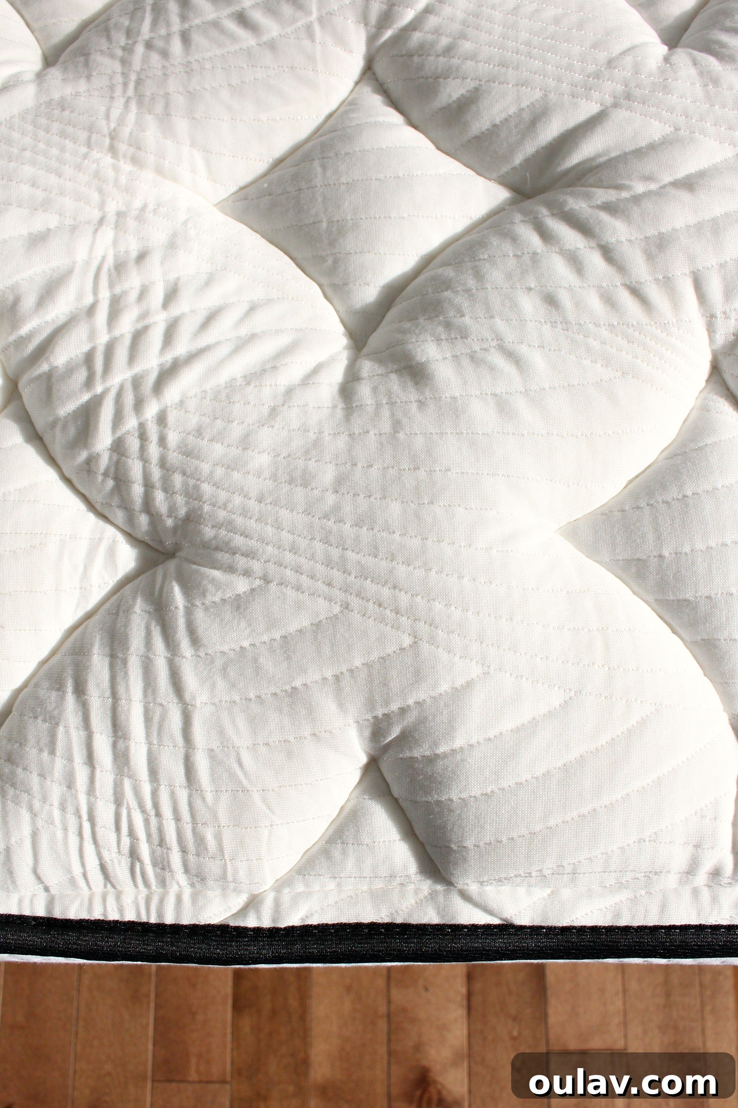 Nest Bedding Alexander Signature Hybrid Mattress Review