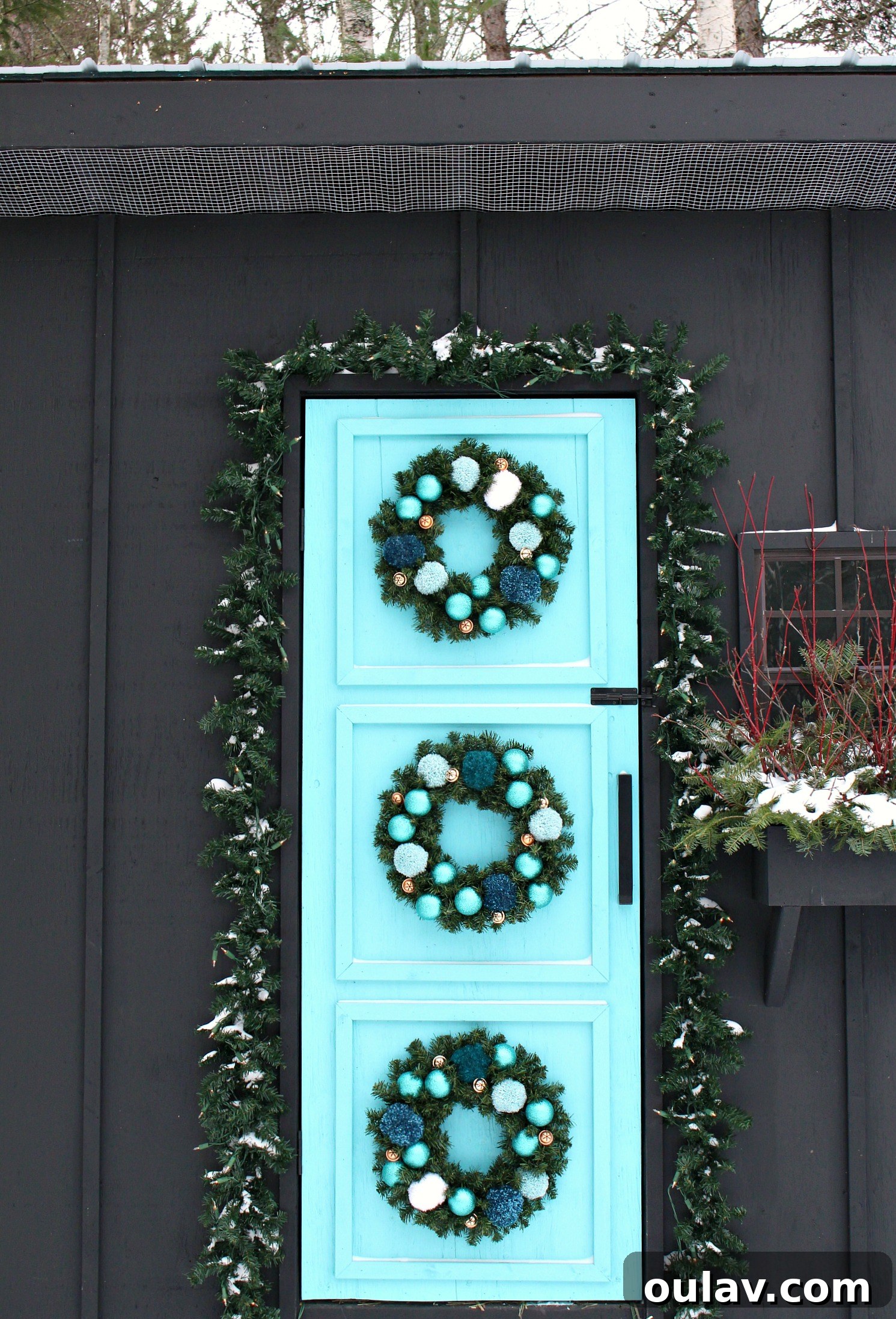 Easy DIY Pom Pom Wreath and Holiday Chicken Coop Decor