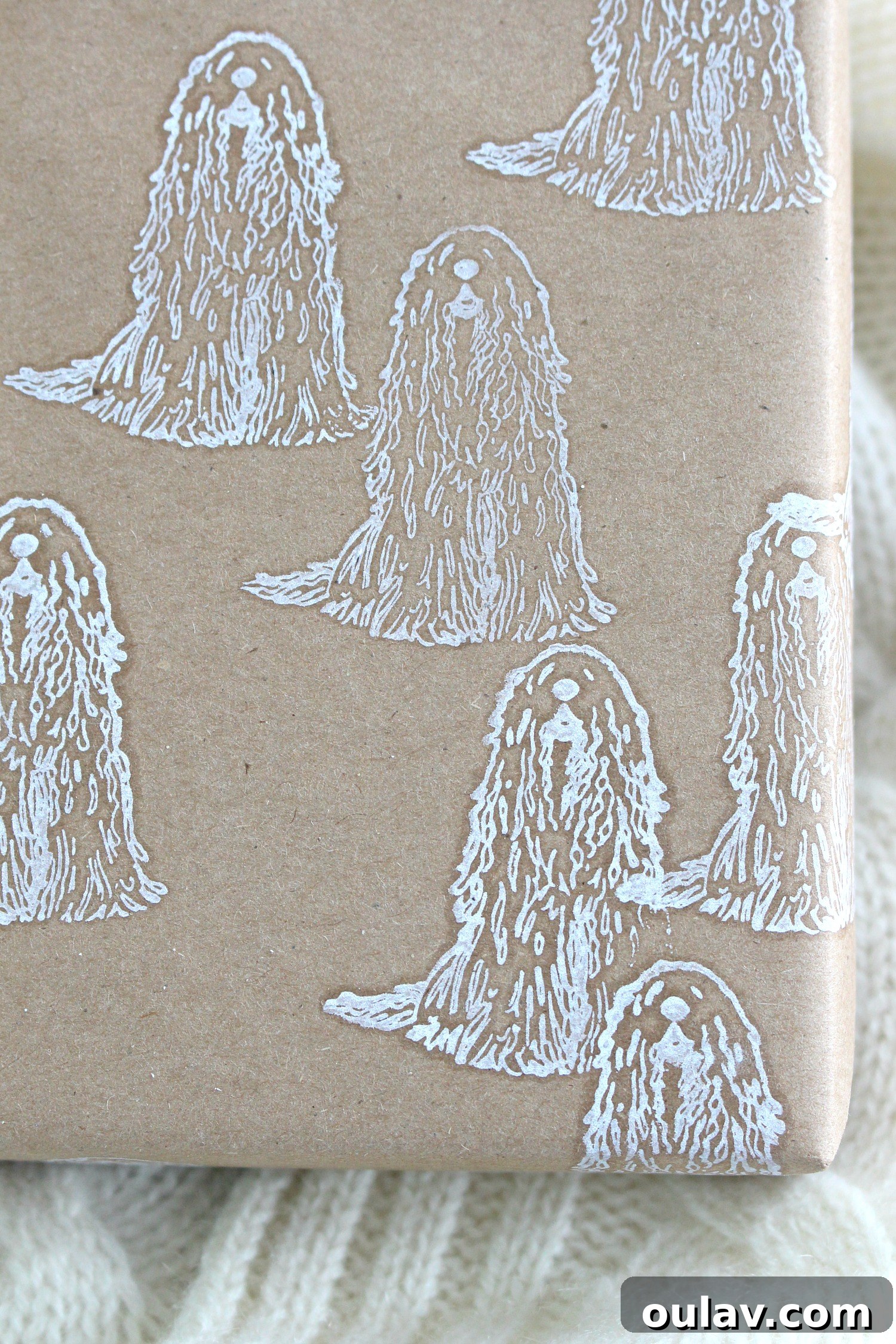 Zero Waste DIY Wrapping Paper with personal touch