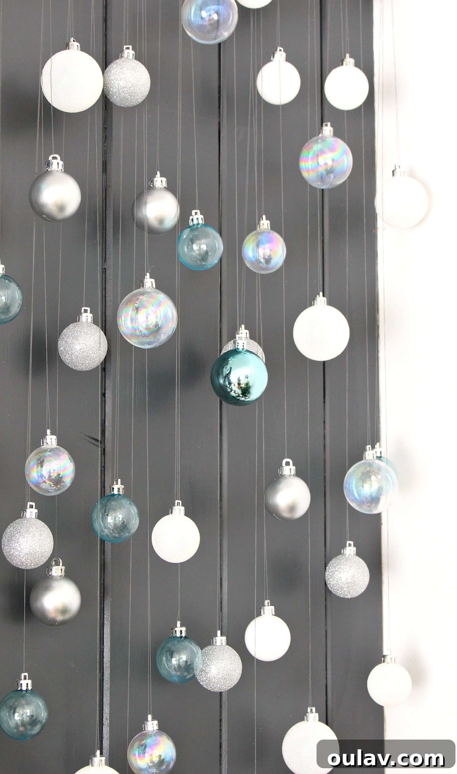 19 Top Picks from Dans le Lakehouse 2019 21 Close-up of a cascading ornament display, showing intricate details and textures