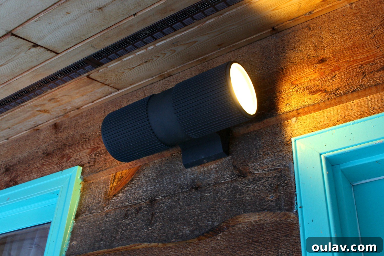 DIY Light Fixture Replacement Made Simple (Sponsored by Leatherman Canada) 20 Detailed view of the newly installed outdoor light and its design