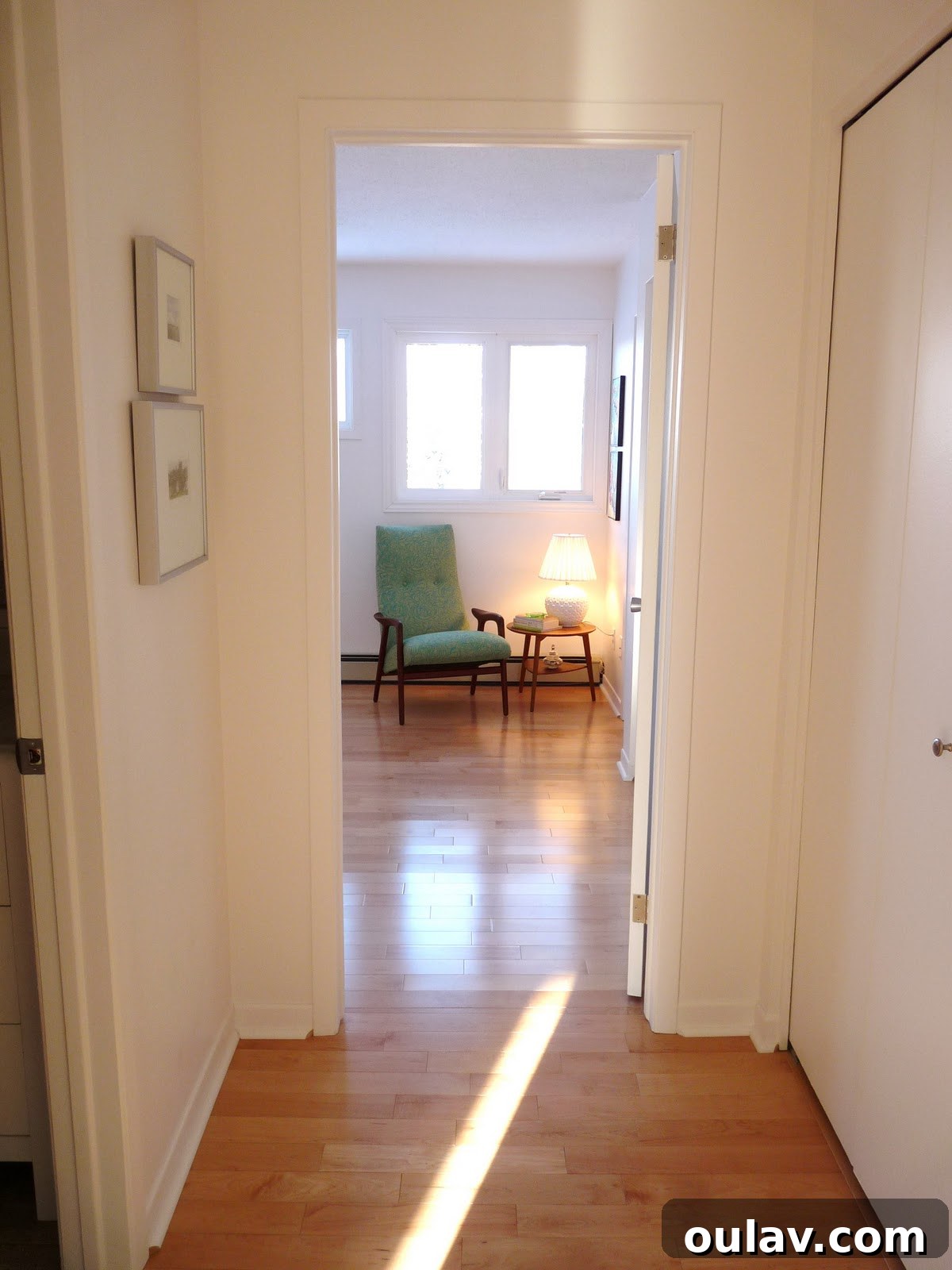 DIY Ruched Curtains: A Stylish Fix for Awkward Windows 4 Guest Room Interior with Awkward Windows Before DIY Curtains