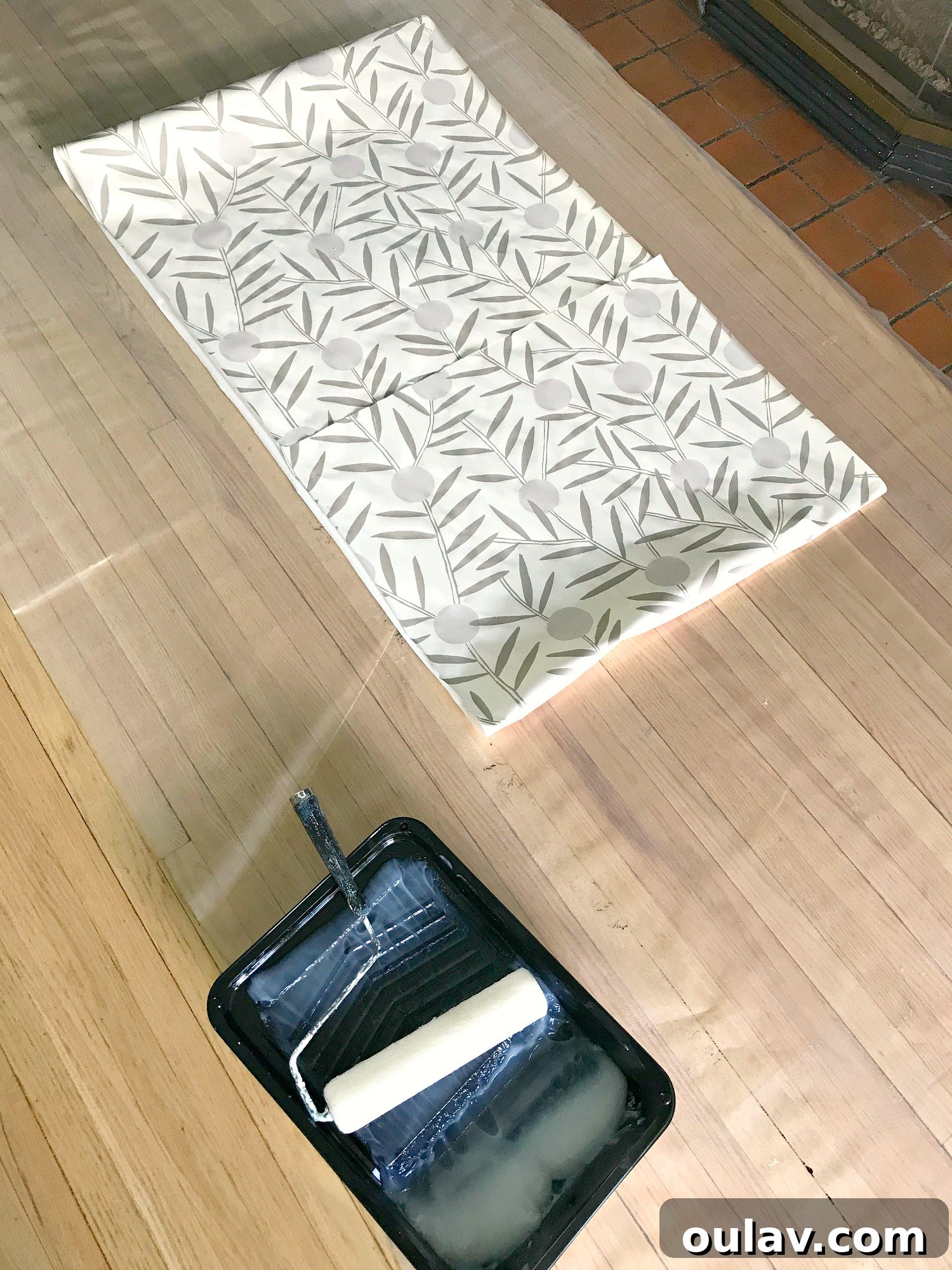 How to Book Wallpaper