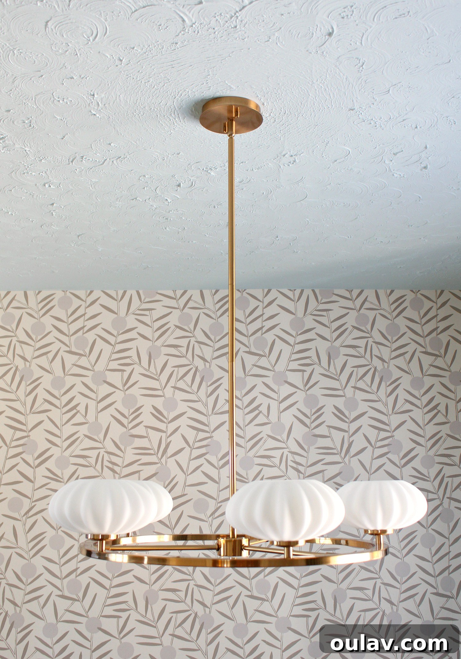 Hygge & West Bloom Taupe